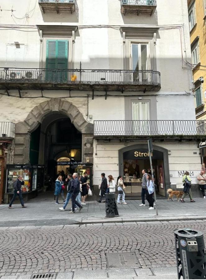 Toledo'S Rambla Casa Vacanze Naples Extérieur photo