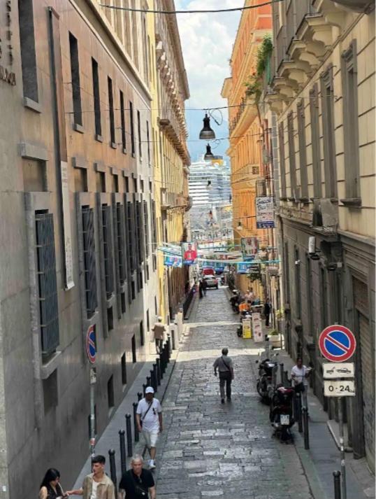 Toledo'S Rambla Casa Vacanze Naples Extérieur photo